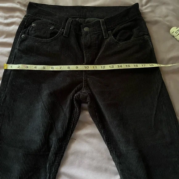 Levi's Women's Black Corduroy Straight Leg Pants - Picture 5 of 7